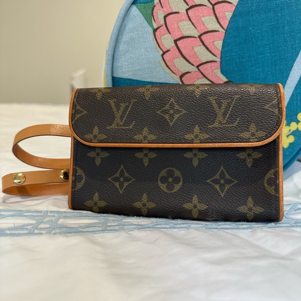 Louis Vuitton Monogram Pochette Florentine Bag